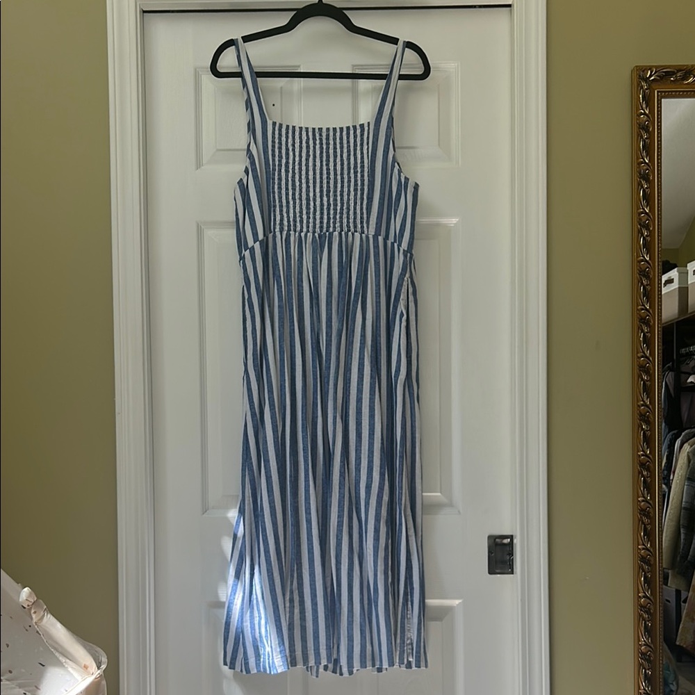Old Navy Blue and White Striped Midi Dress - Picture 4 of 4